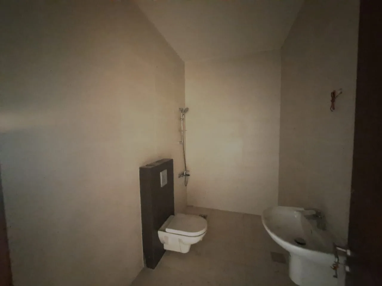 Duplex for Sale in Cornet Chahwan, Lebanon — الصورة 9