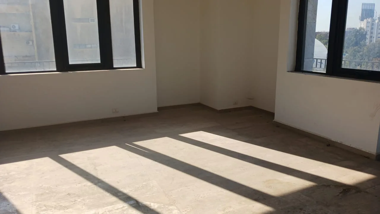 Office for rent in Jal El Dib — الصورة 3