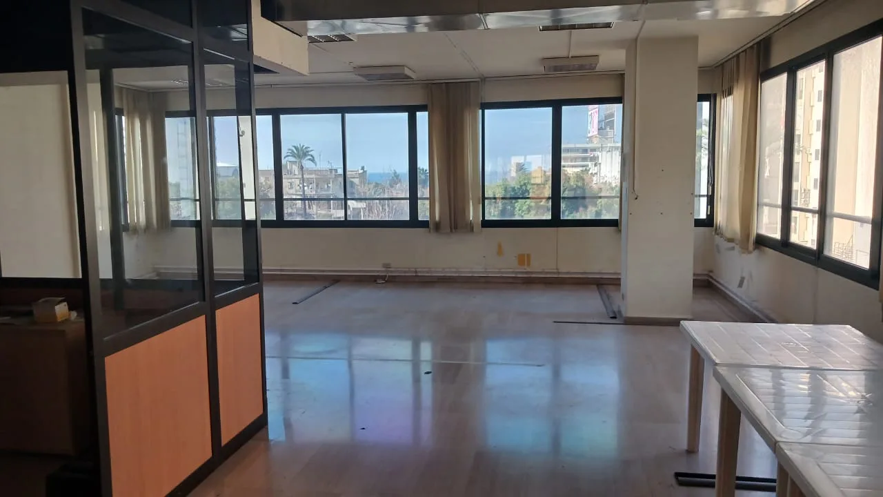Office for rent in Jal El Dib