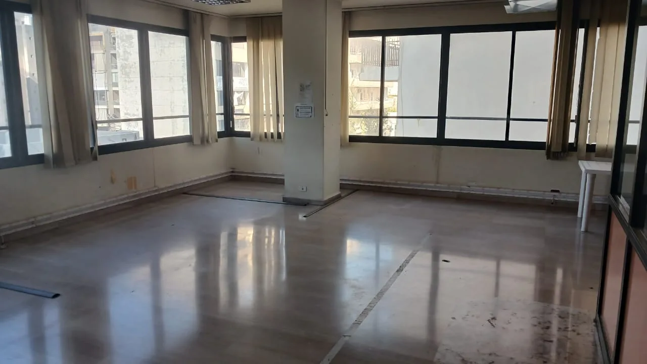 Office for rent in Jal El Dib — الصورة 2