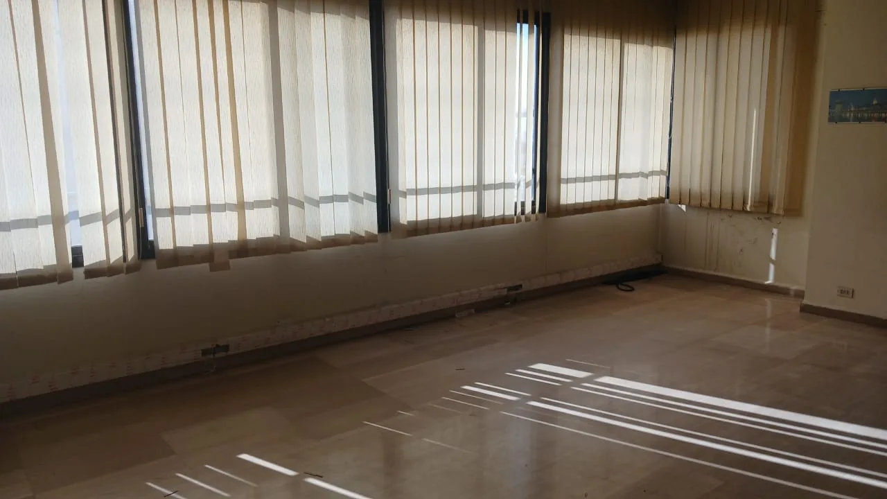 Office for rent in Jal El Dib — الصورة 8