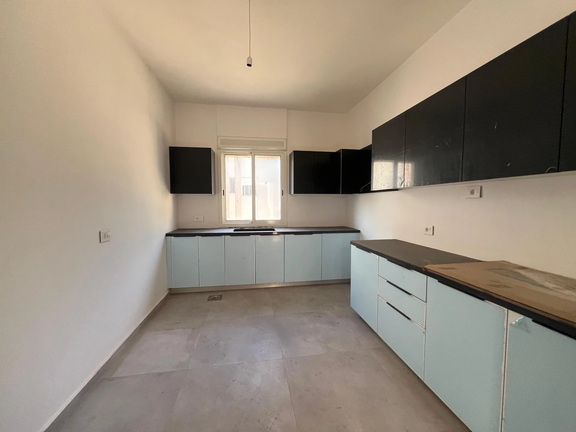 Apartment for Sale in Byblos, Lebanon — الصورة 2