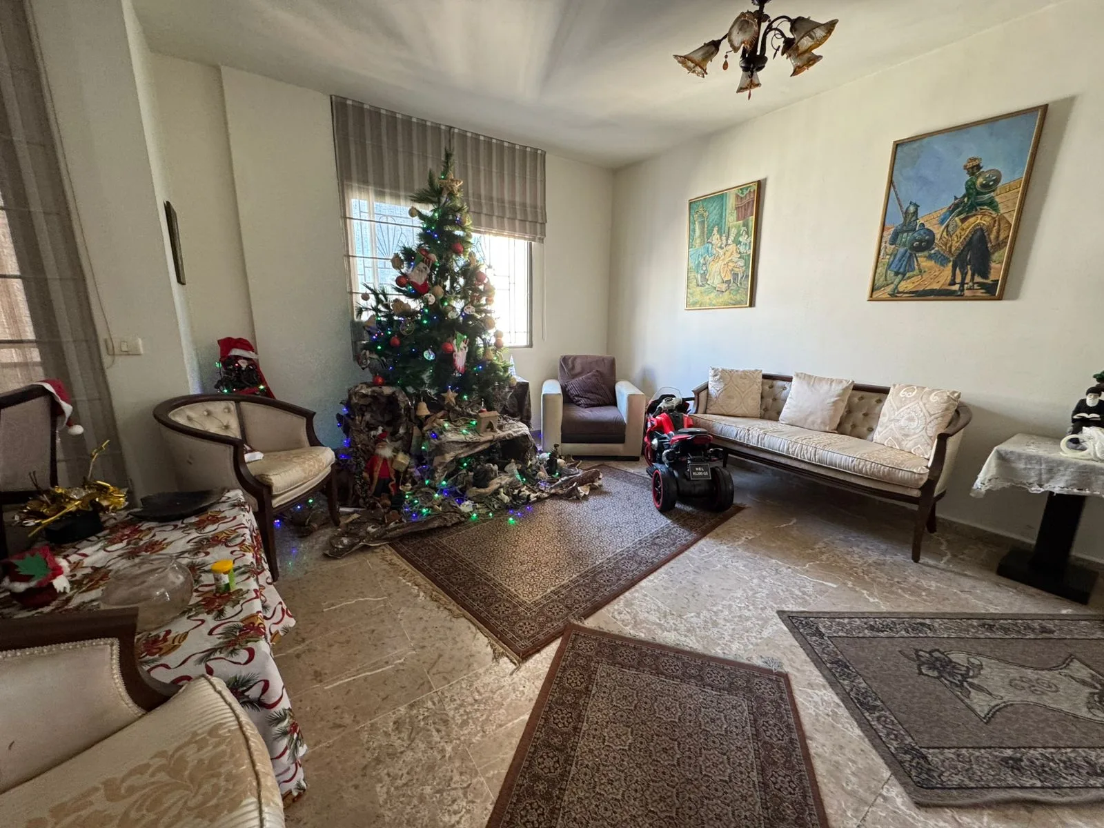 Apartment for Sale in Ain el remmeneh, Baabda, Lebanon — الصورة 2