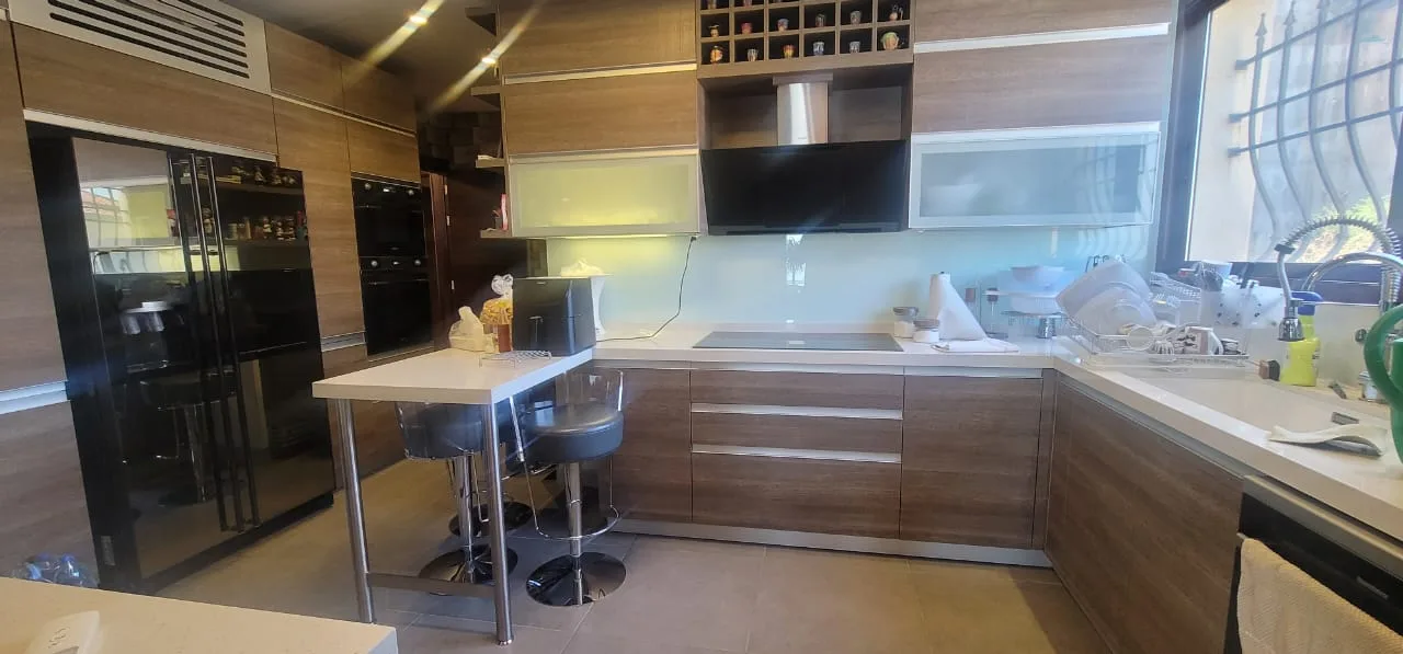 Apartment for Sale in Ghadir, Lebanon — الصورة 8