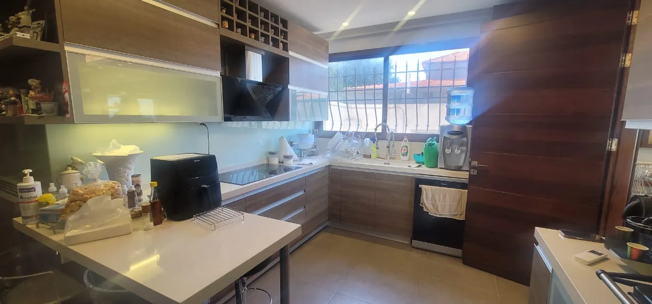 Apartment for Sale in Ghadir, Lebanon — الصورة 7