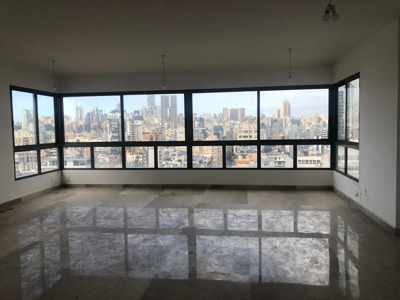 Apartment for Sale in Badaro, Beirut, Lebanon — الصورة 5