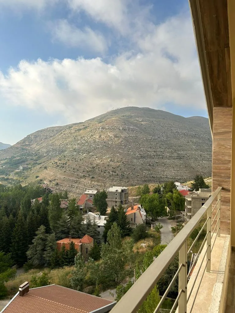 Chalet for rent in Faraiya — الصورة 9