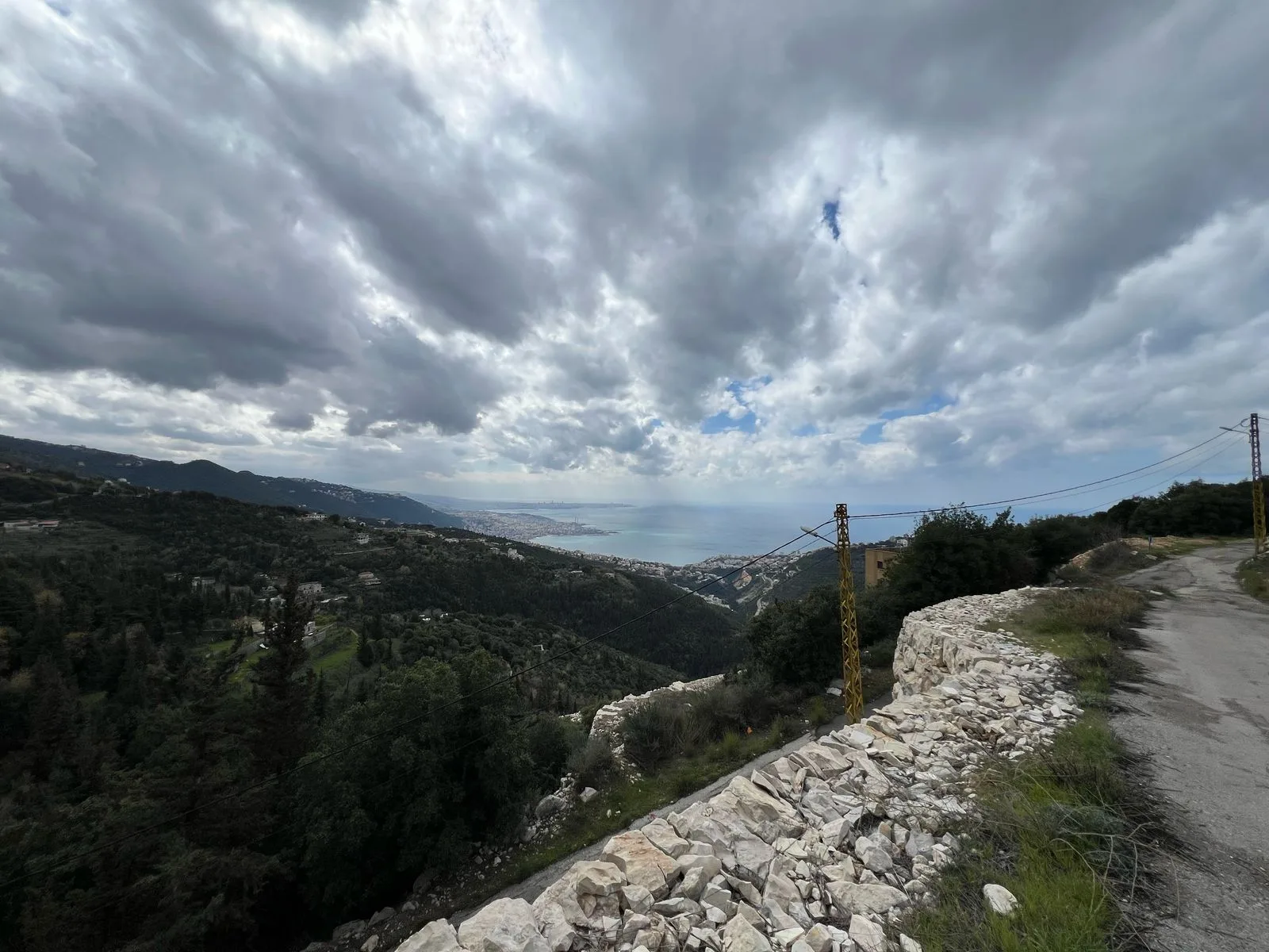 Land for Sale in Kfour, Lebanon — الصورة 2