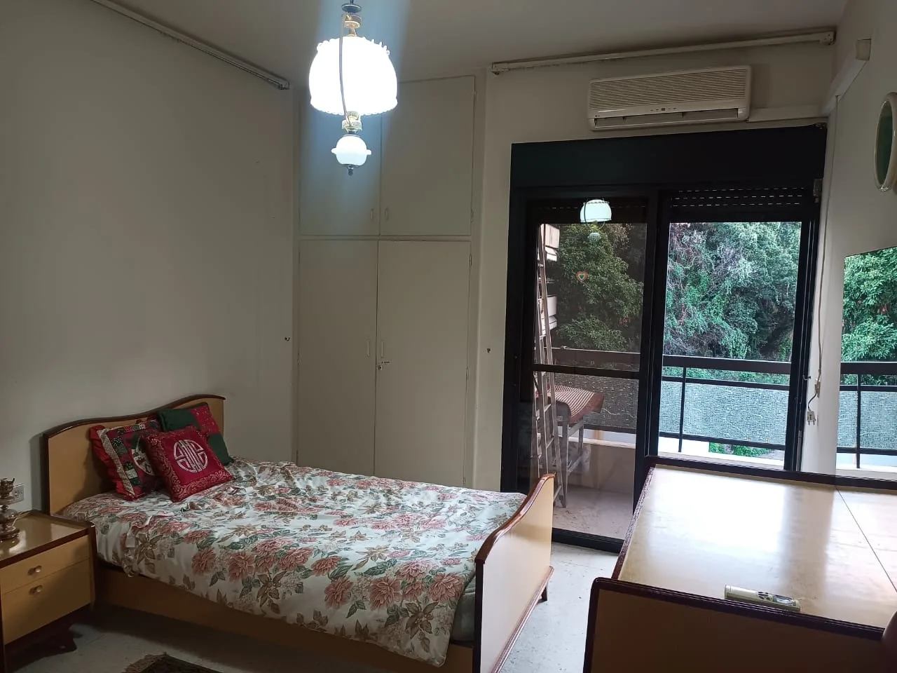 Apartment for Rent in Rabieh, Lebanon — الصورة 7
