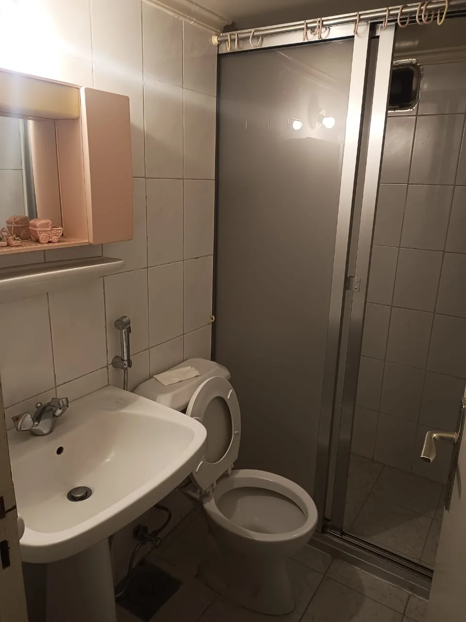 Apartment for Rent in Rabieh, Lebanon — الصورة 8