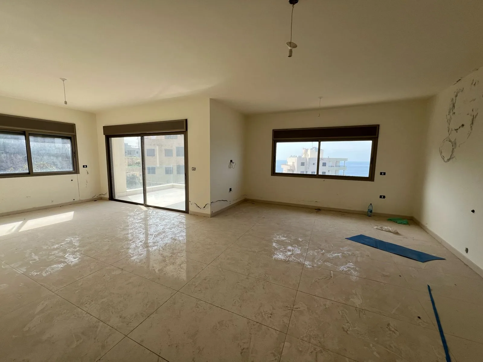 Duplex for Sale in Nahr Ibrahim — الصورة 2