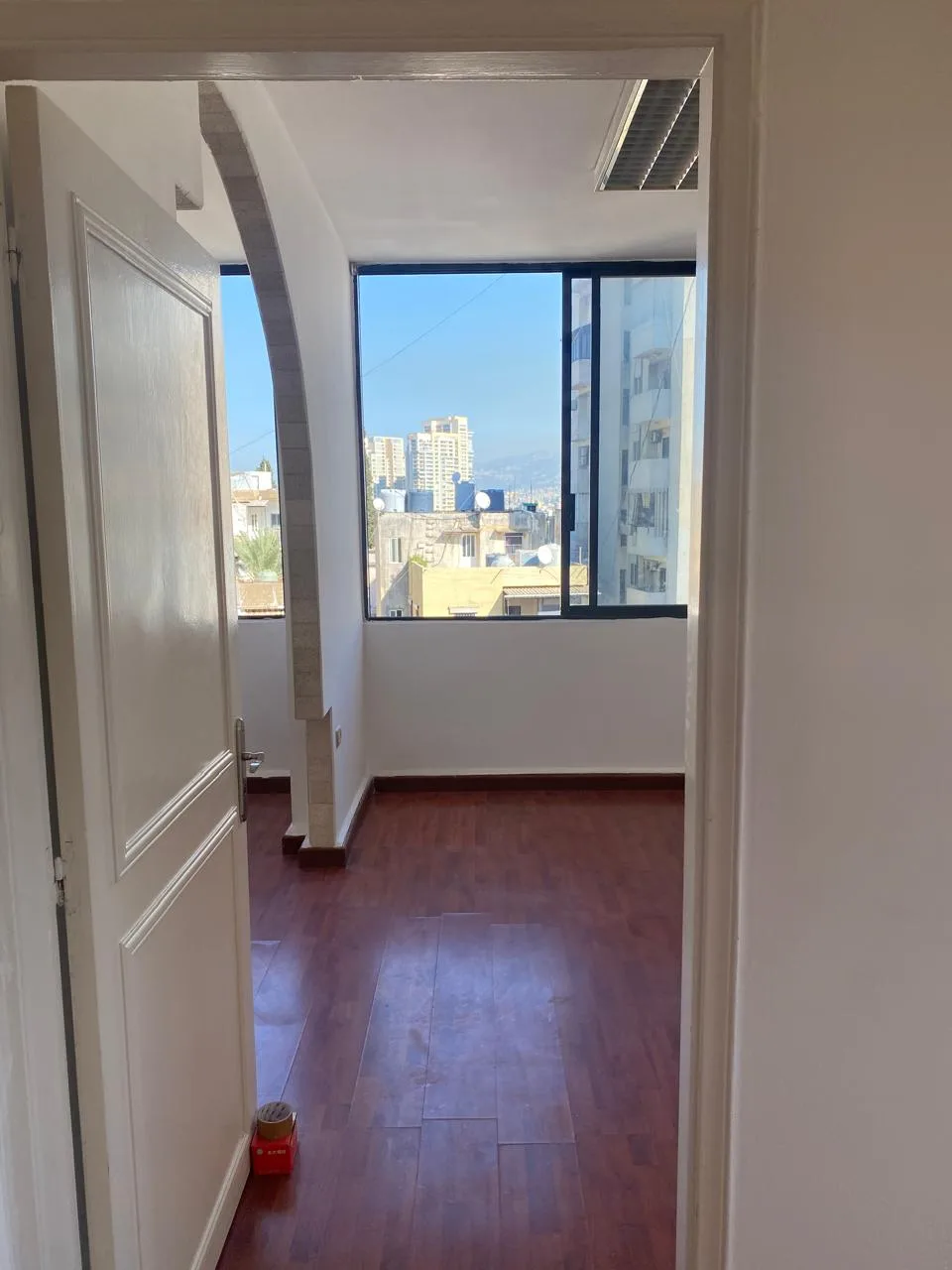 Office for Rent in Forn El Chebbak, Lebanon