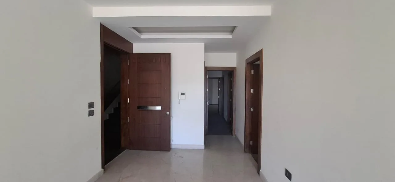 Apartment for Sale in Naqqache, Lebanon — الصورة 5