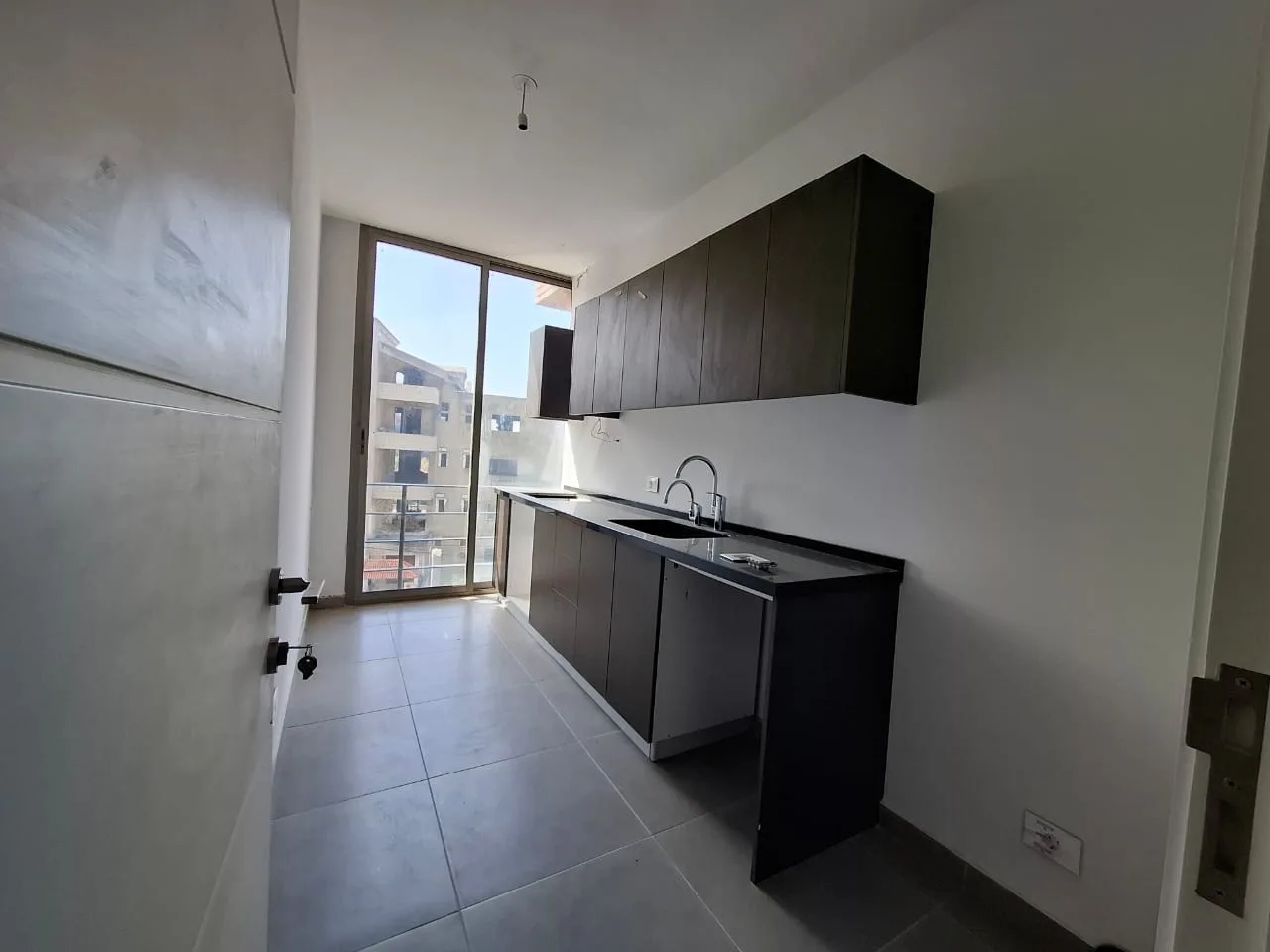 Apartment for Rent in Fatqa, Lebanon — الصورة 2