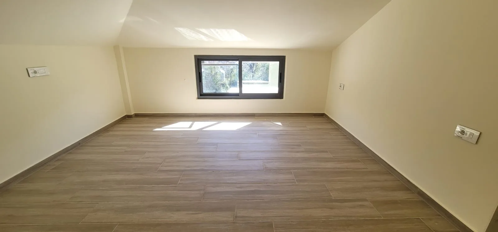 Apartment for Sale in Aachqout, Lebanon — الصورة 7