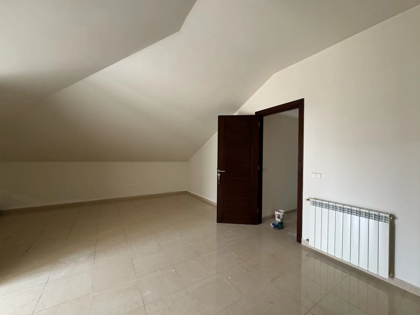 Duplex for Sale in Mansourieh, Lebanon — الصورة 9