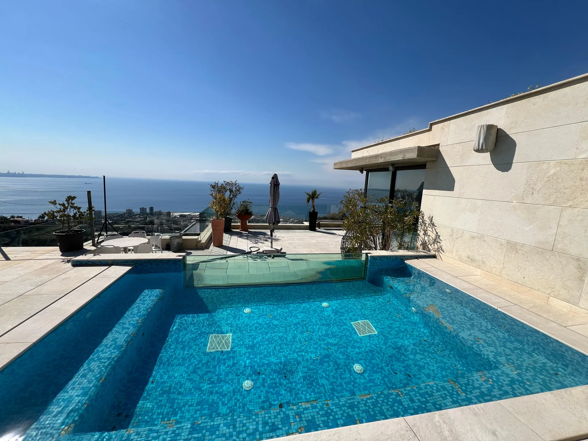 Penthouse for Sale in Adma w Dafnah