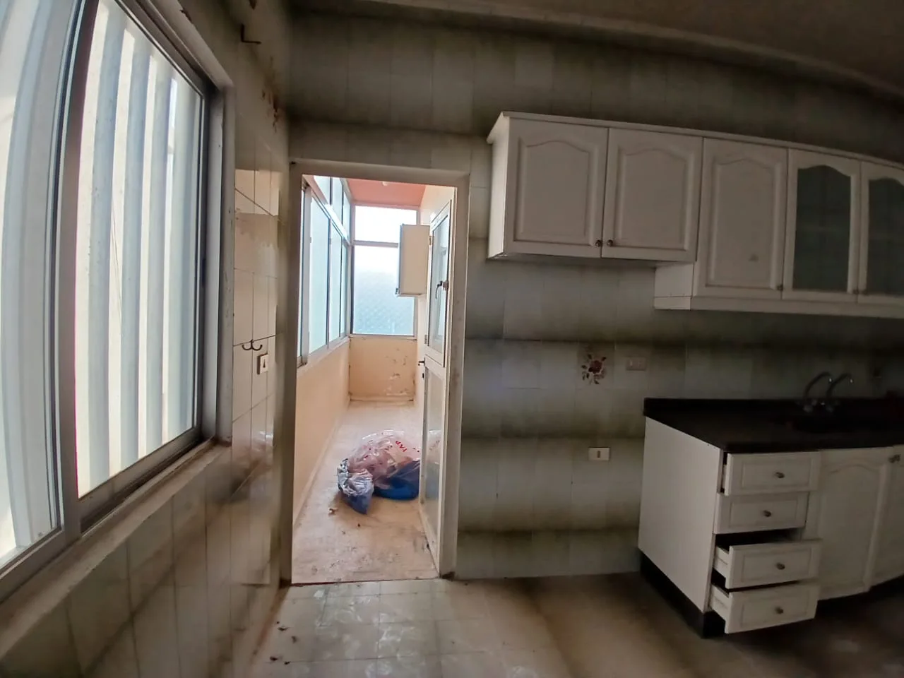 Apartment for Sale in Antelias, Lebanon — الصورة 3
