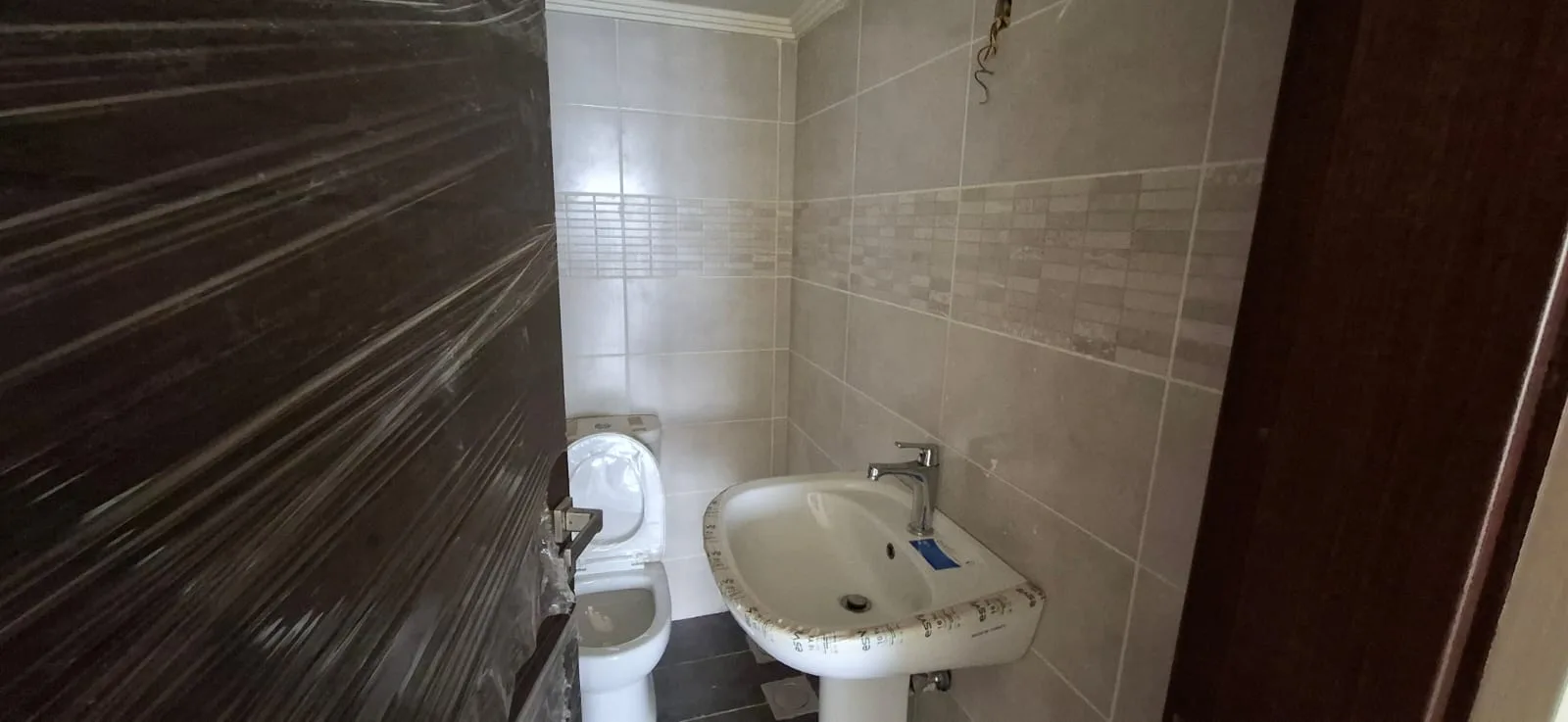 Apartment for Sale in Nabiyeh, Lebanon — الصورة 7