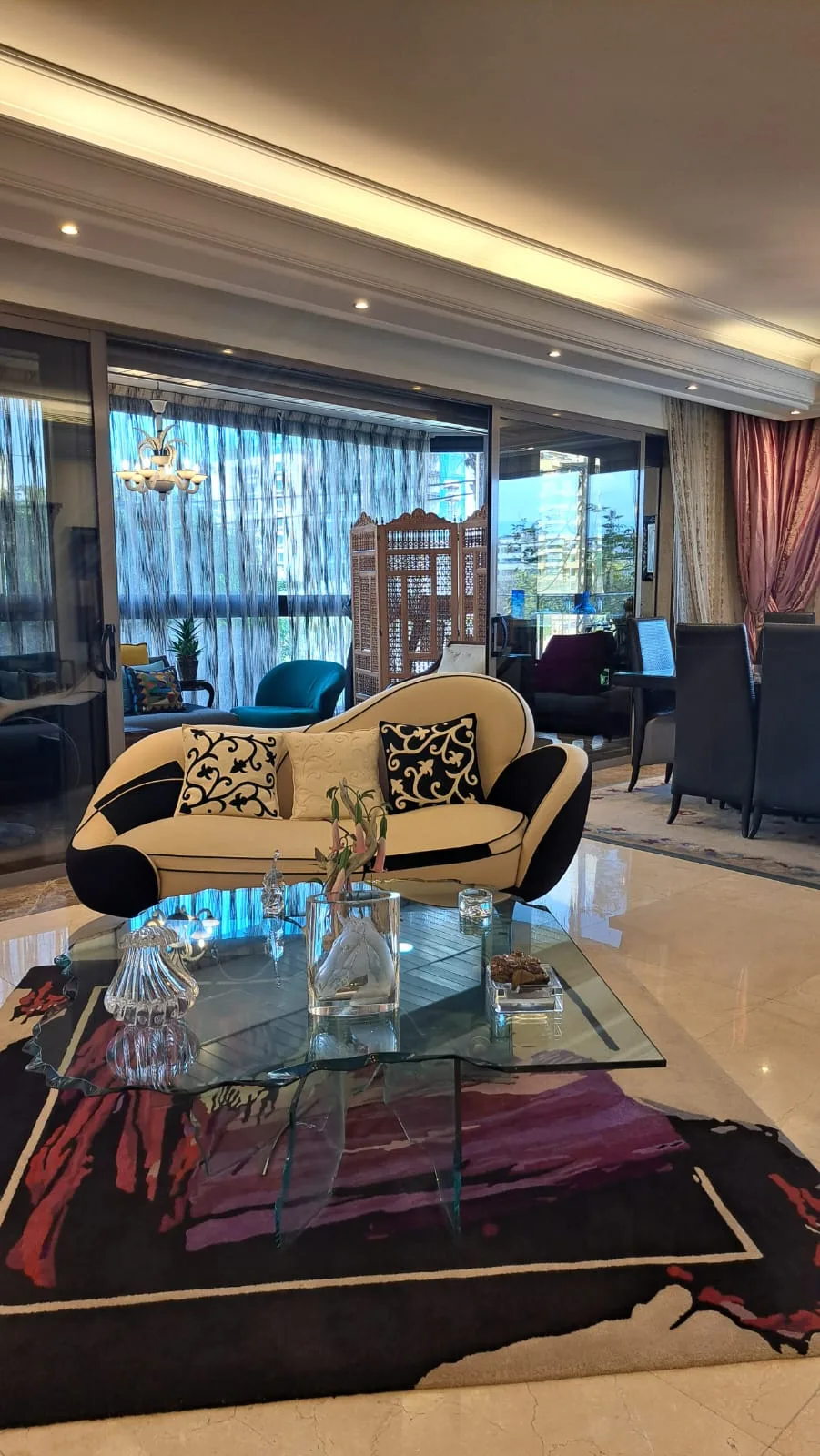 Duplex for Sale in Ramlet El Bayda, Beirut, Lebanon