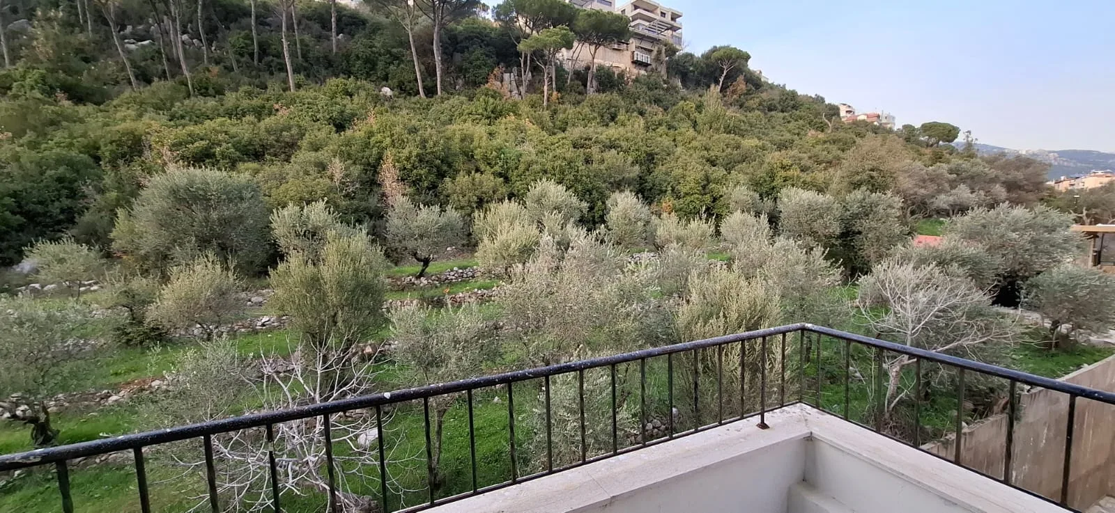 Apartment for Sale in Baabdat, Lebanon — الصورة 3