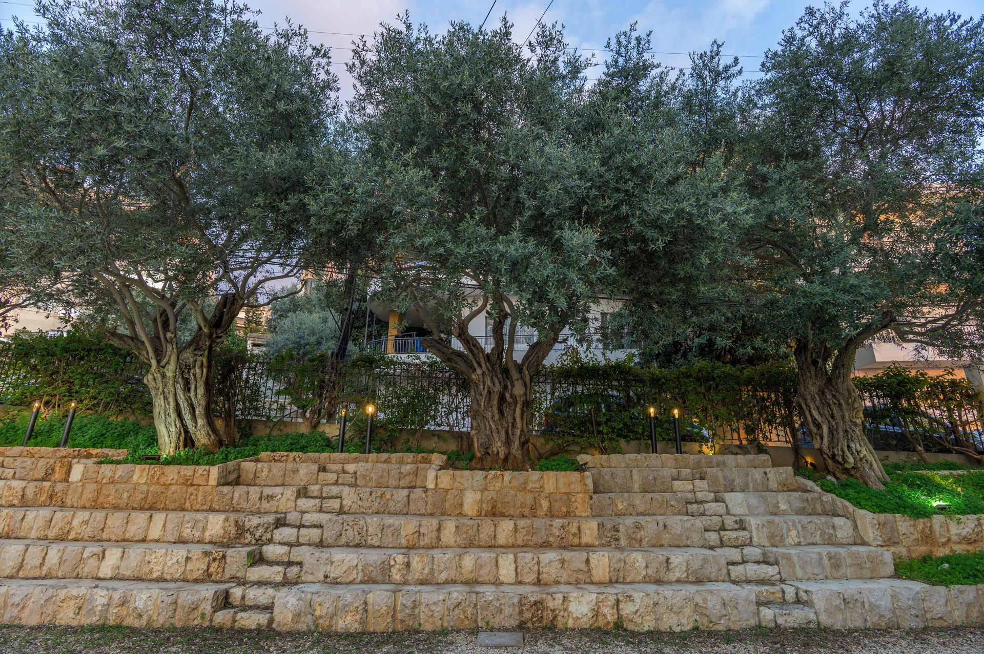 Chalet for rent in Kfar Hbab — الصورة 4