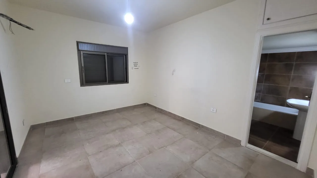 Apartment for Sale in Ghadir, Lebanon — الصورة 4