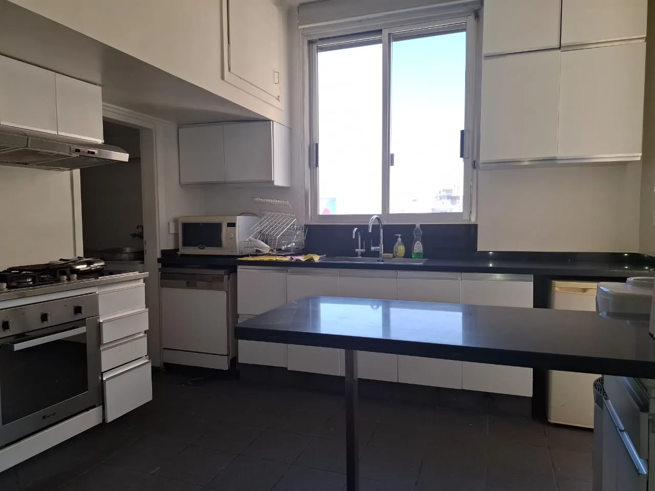Apartment for Sale in Zouk Mikael, Lebanon — الصورة 5