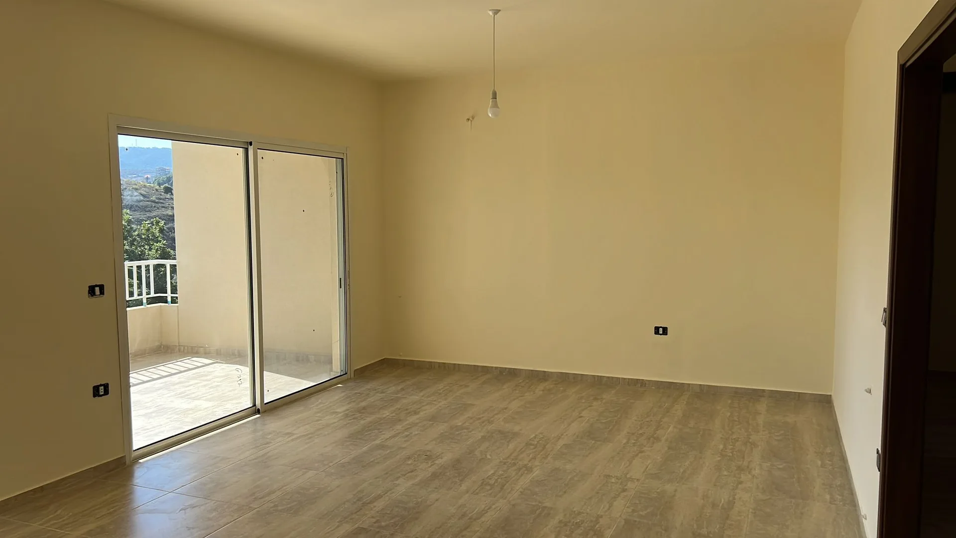 Apartment for Sale in Bejdarfil — الصورة 9