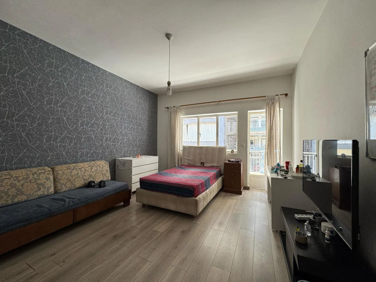Apartment for Sale in Ain el remmeneh, baabda, Lebanon — الصورة 8