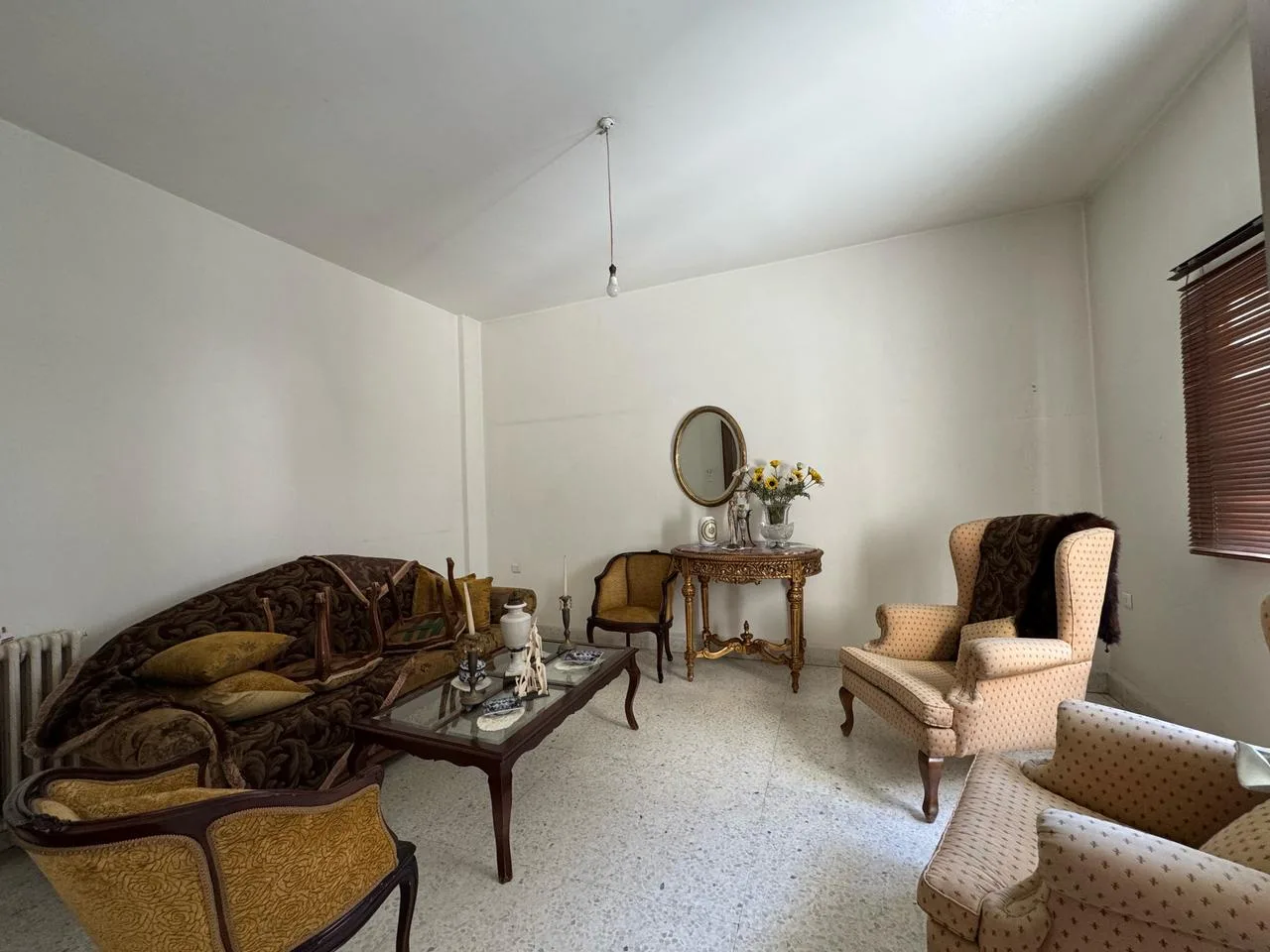 Apartment for Sale in Ain el remmeneh, baabda, Lebanon — الصورة 9