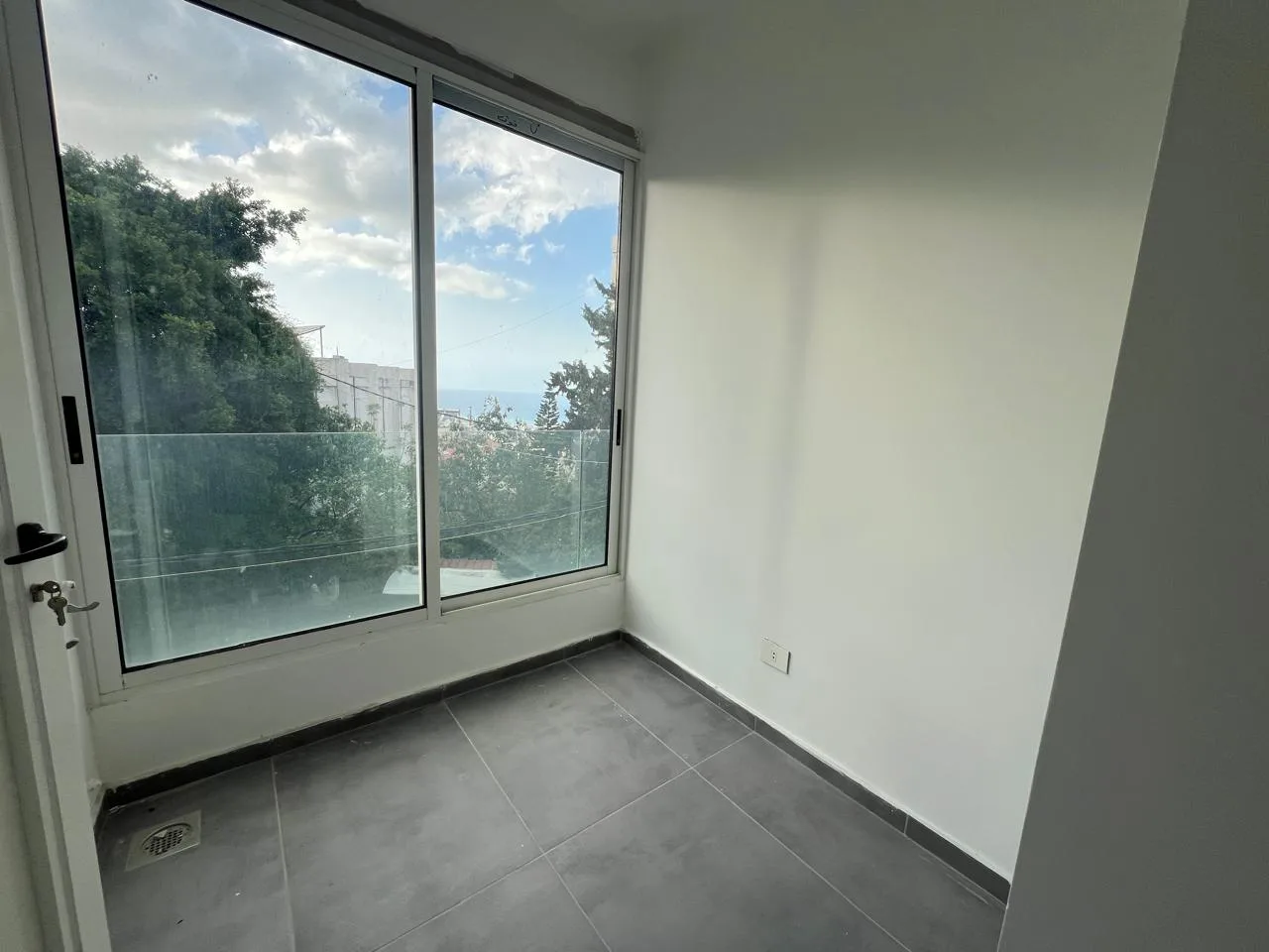 Apartment for Sale in Fanar, Lebanon — الصورة 3