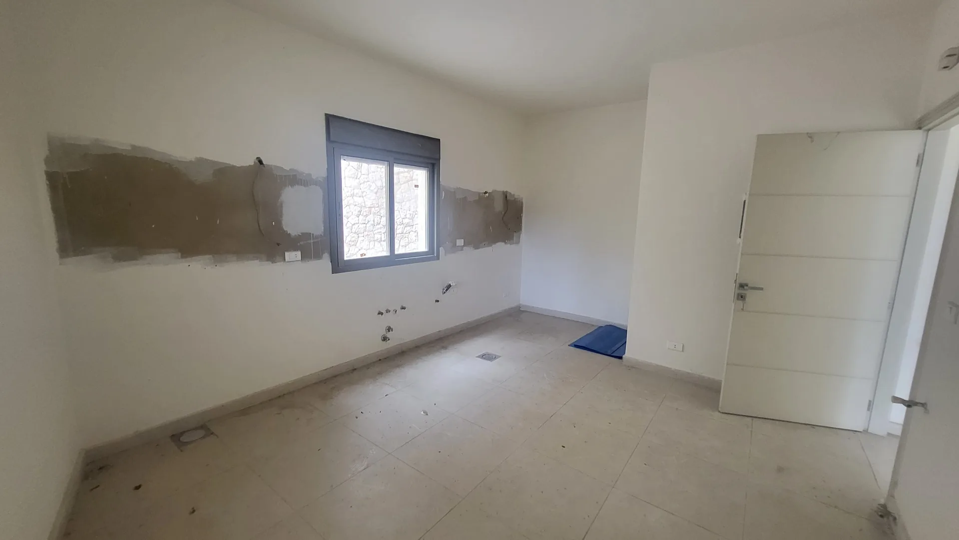 Apartment for Sale in Sahel Aalma, Lebanon — الصورة 4