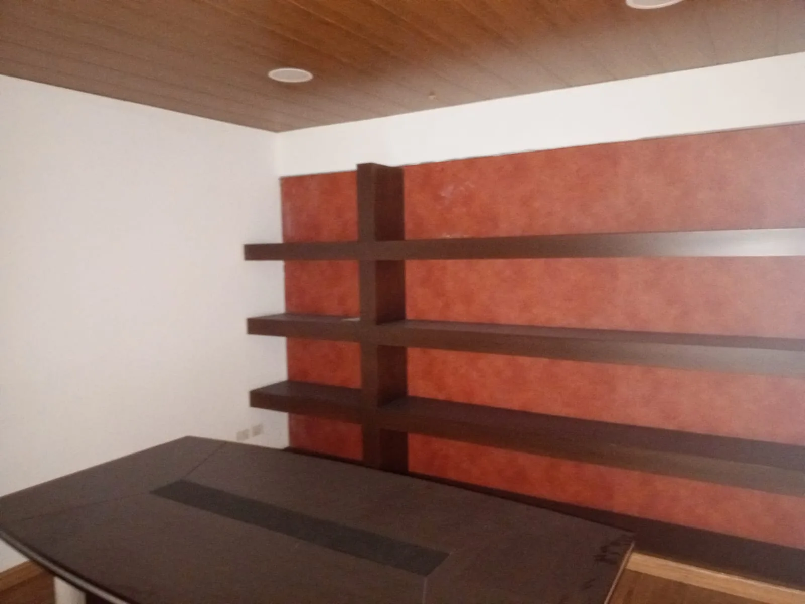 Office for Rent in Saifi , Beirut, Lebanon — الصورة 2