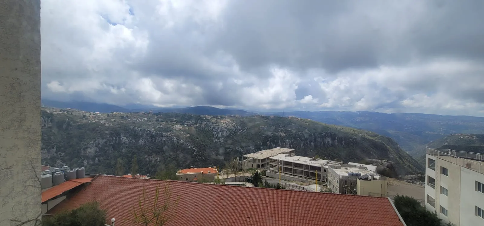 Chalet for sale in Faitroun