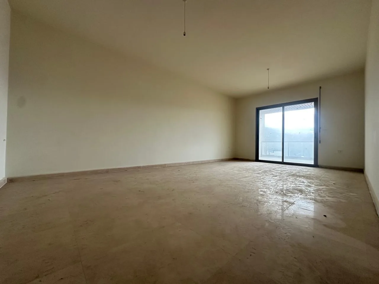 Apartment for Sale in Mansourieh, Lebanon