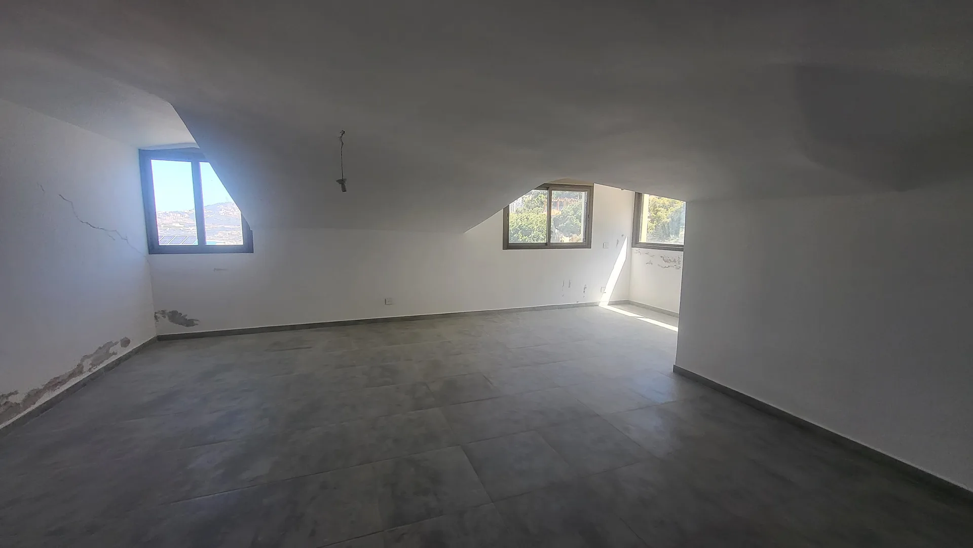 Apartment for Sale in Haret Sakher, Lebanon — الصورة 4