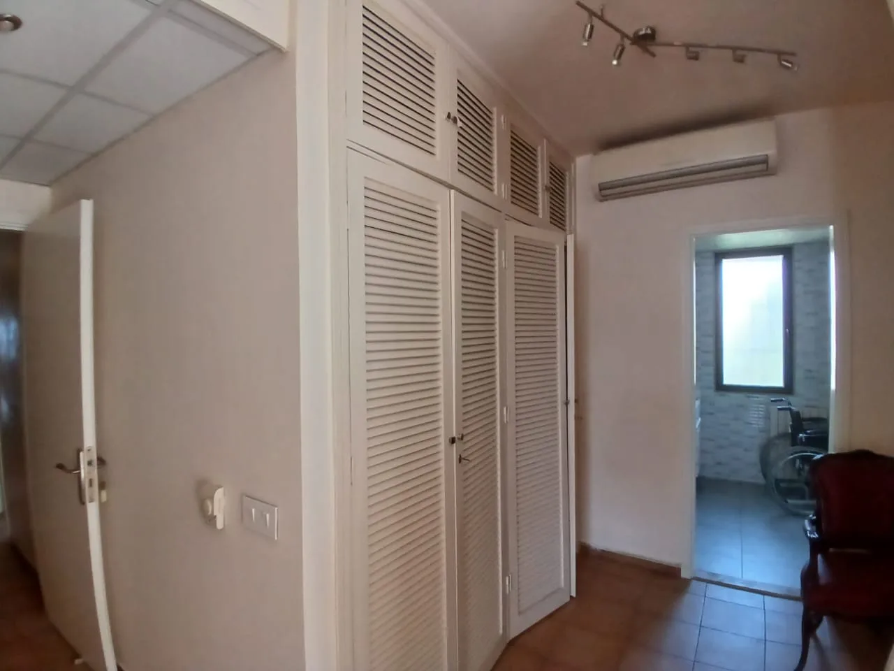 Apartment for Sale in Rabieh, Lebanon — الصورة 8
