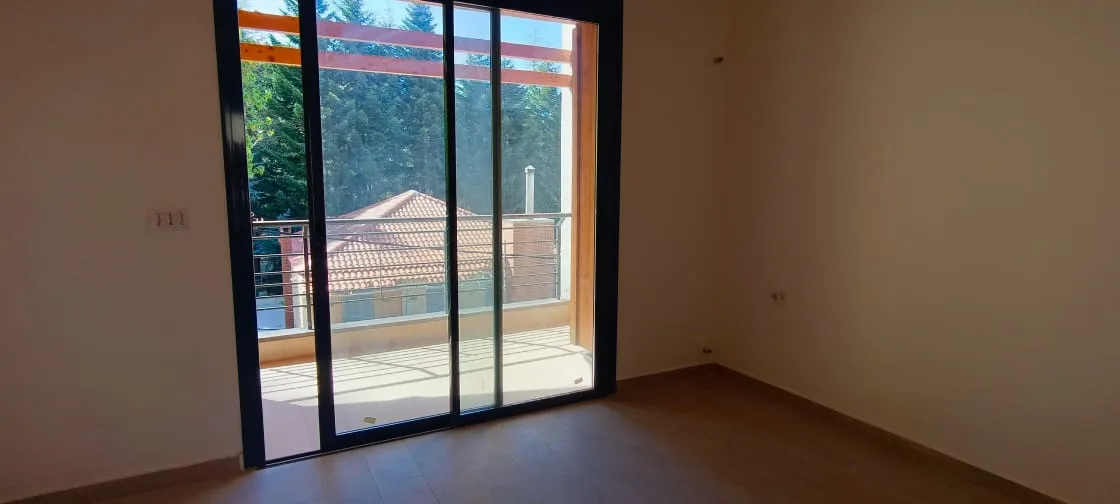 Duplex for Sale in Faqra, Lebanon — الصورة 4