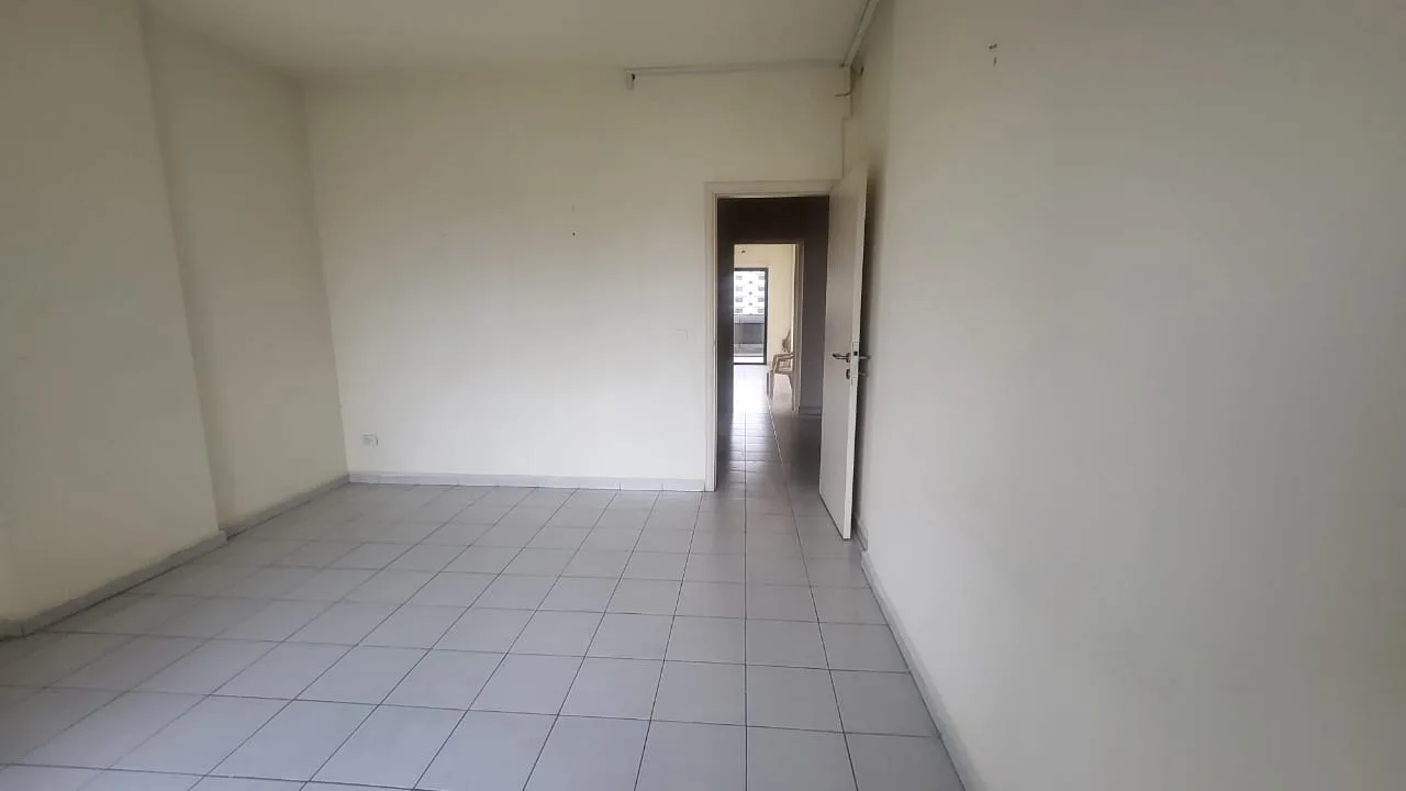 Office for rent in Sarba — الصورة 2