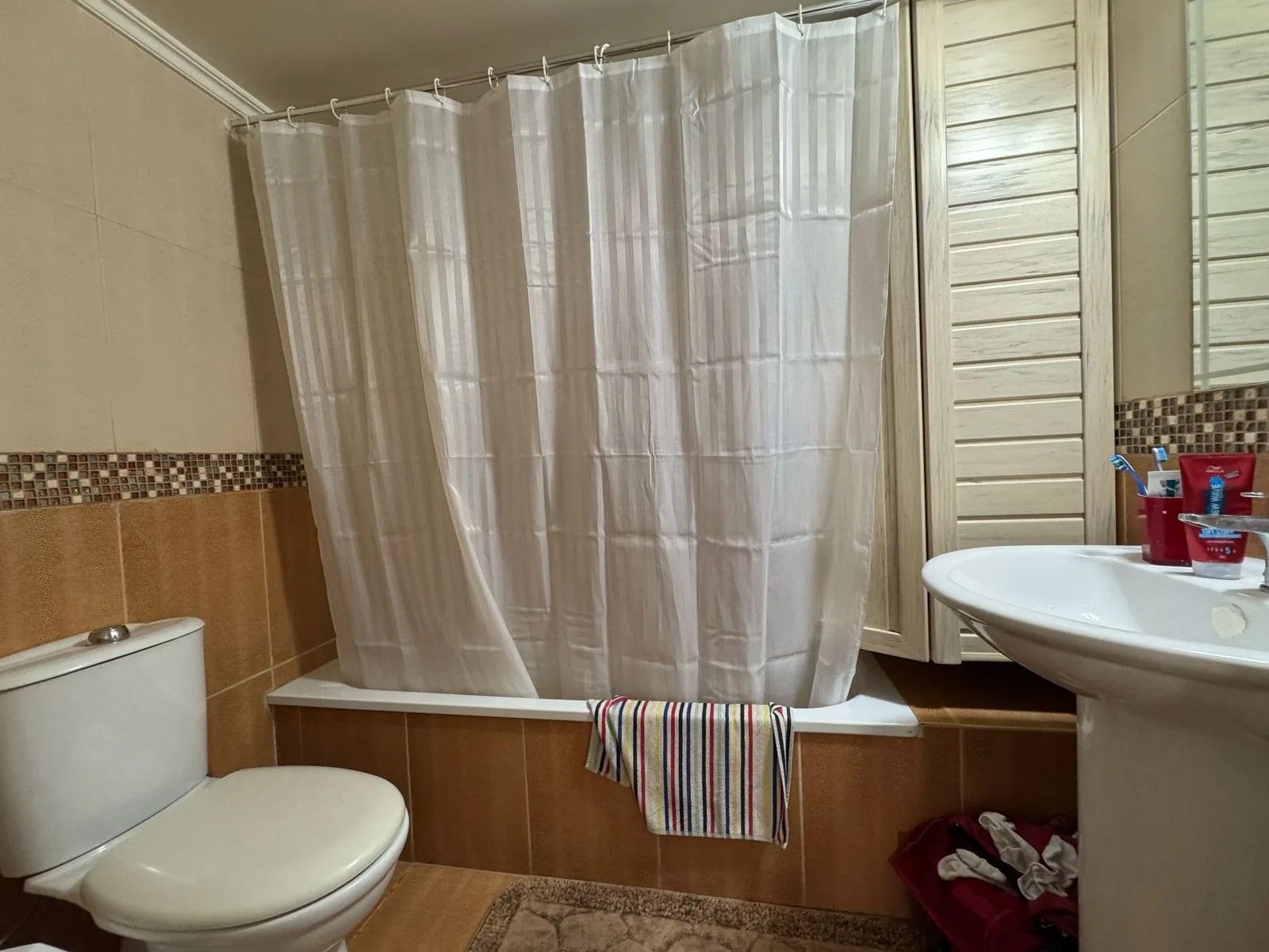 Apartment for Sale in Mansourieh, Lebanon — الصورة 8