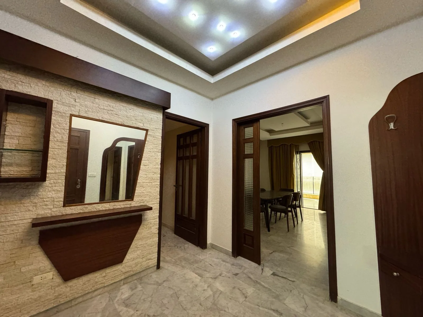 Apartment for Sale in Mansourieh, Lebanon — الصورة 8