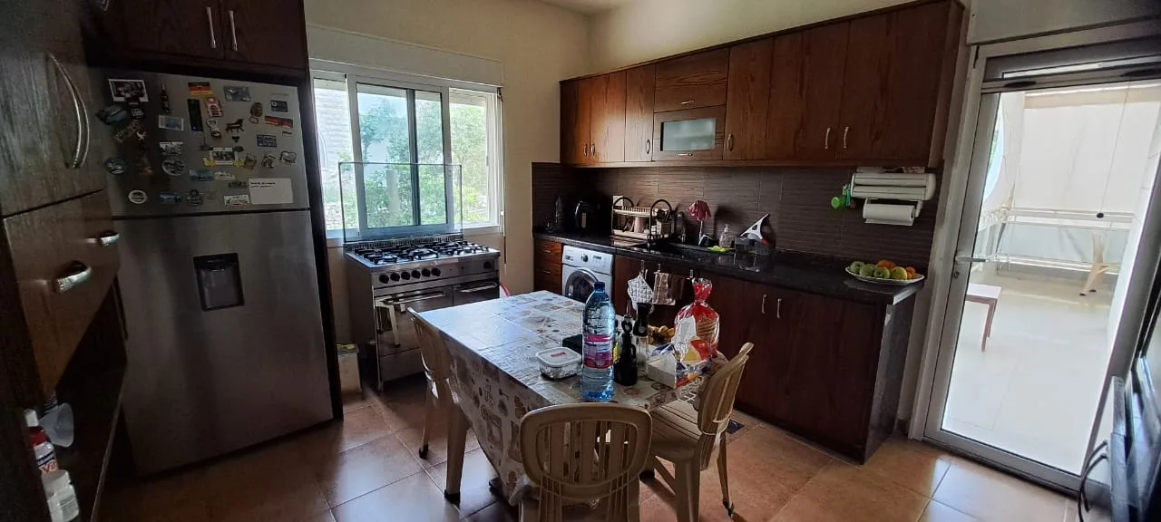 Apartment for Sale in Aamchit, Lebanon — الصورة 3