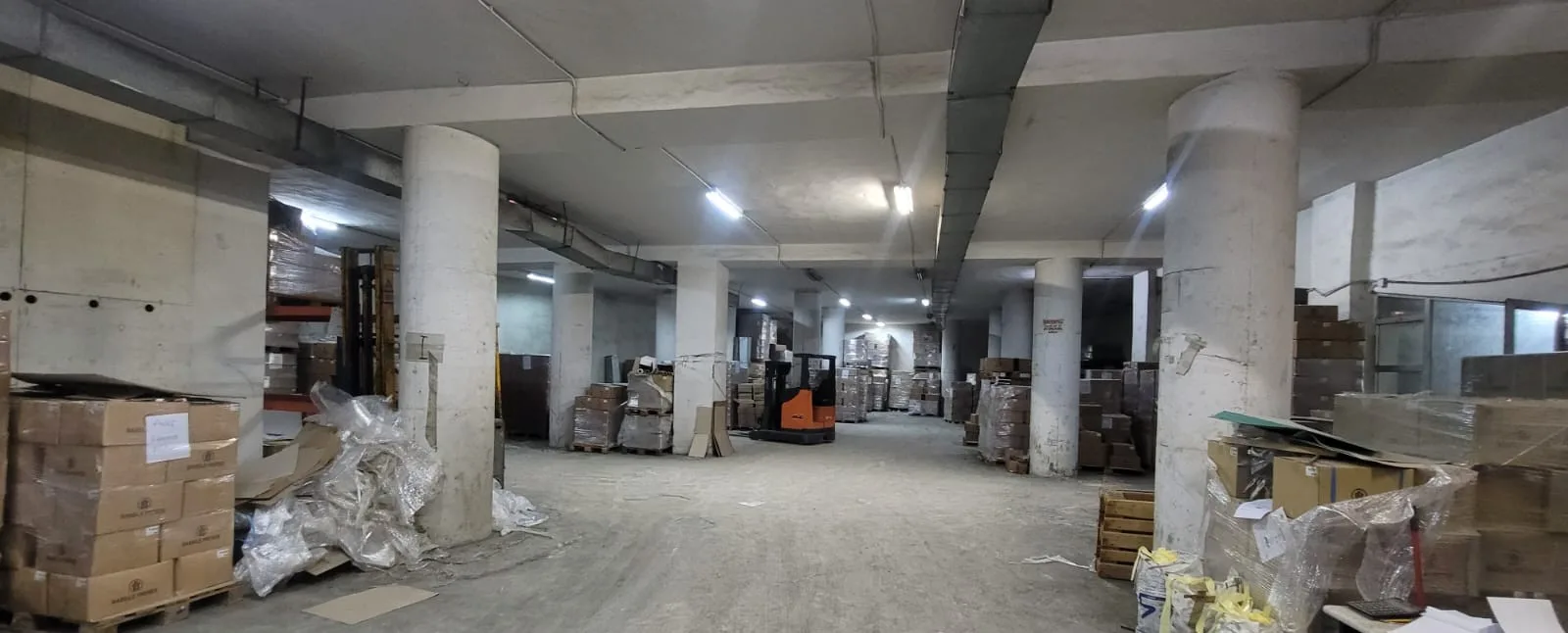 Warehouse for rent in Jounieh, Lebanon — photo 4