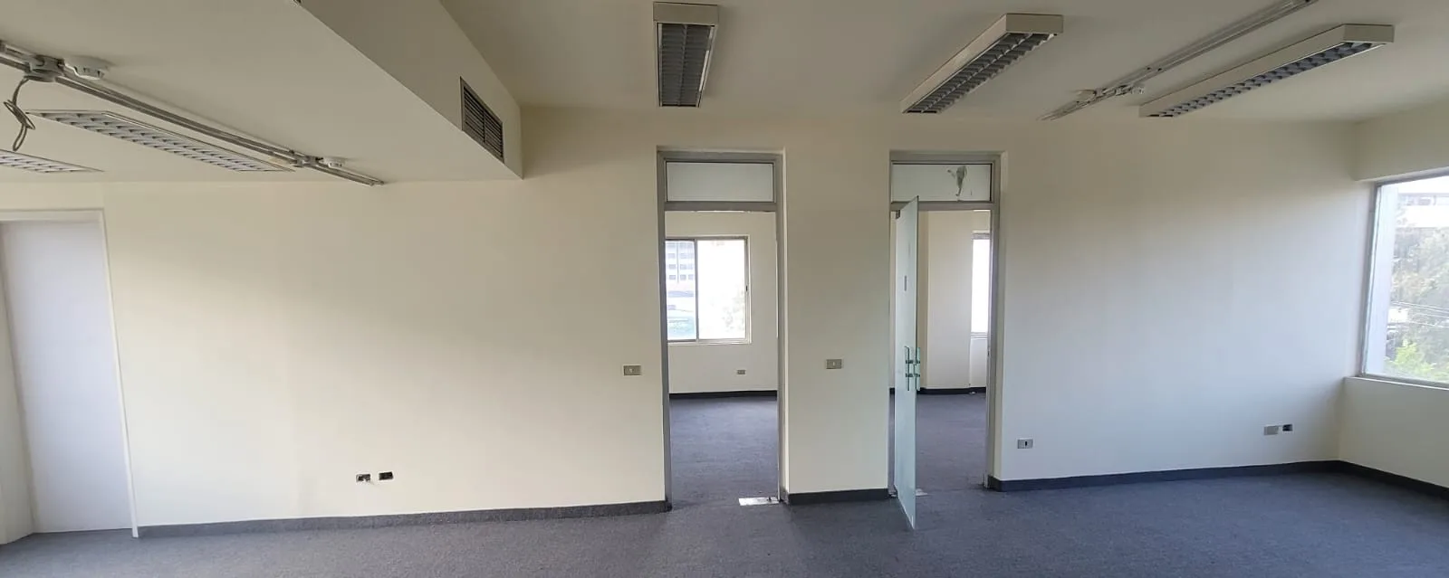 Office for rent in Jounieh — الصورة 3