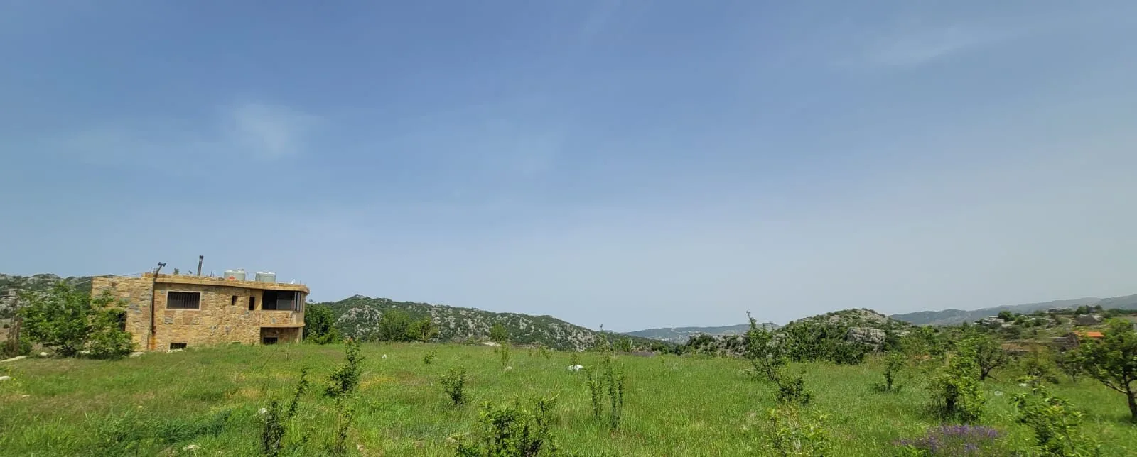 Land for Sale in Mayrouba, Lebanon — الصورة 2