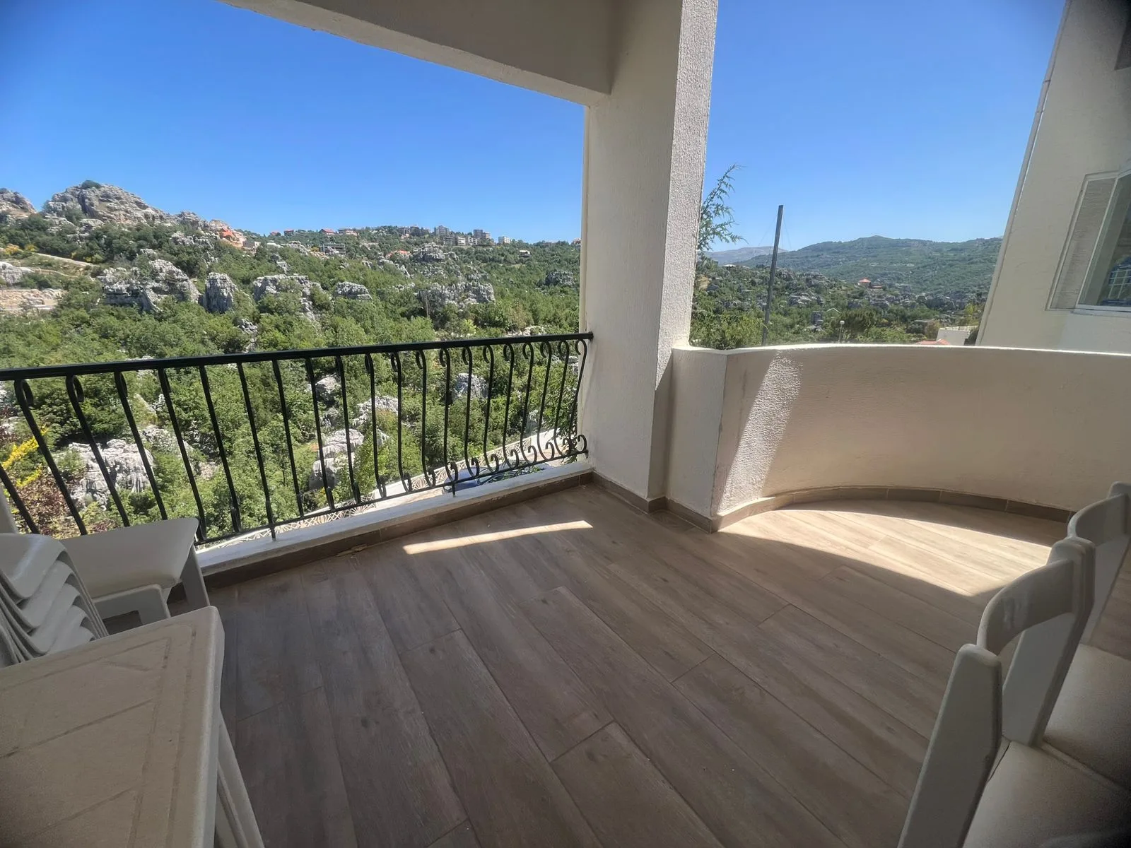 Chalet for rent in Faitroun — الصورة 5