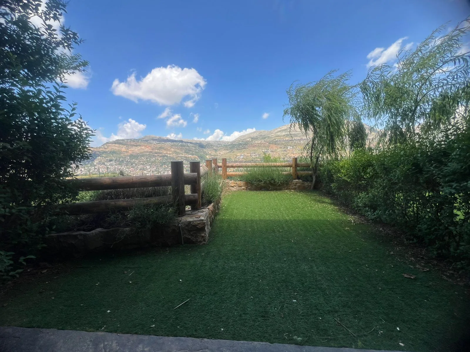 Chalet for rent in Faqra — الصورة 9