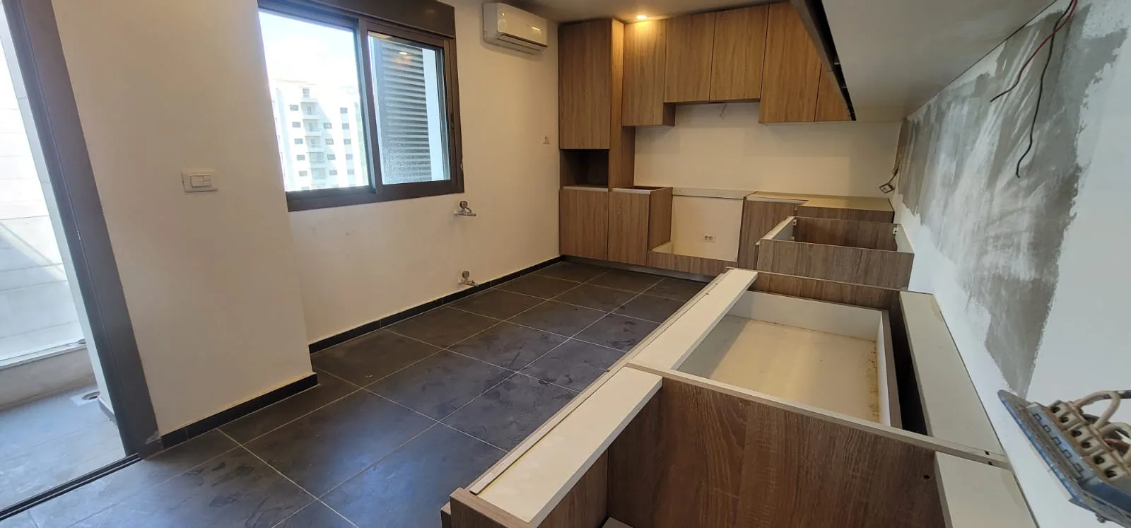 Duplex for Sale in Sahel Aalma, Lebanon — الصورة 3