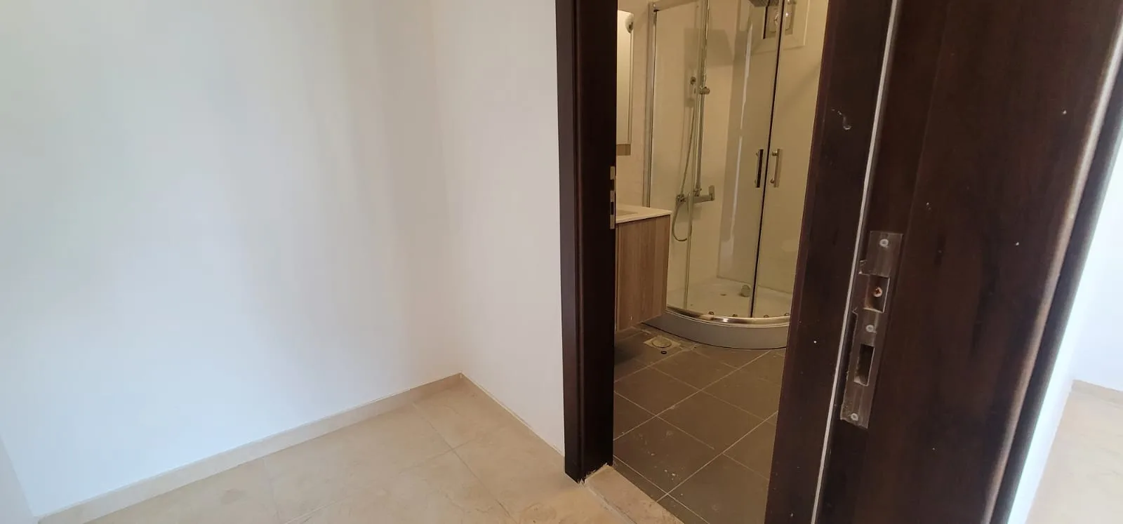 Duplex for Sale in Sahel Aalma, Lebanon — الصورة 8